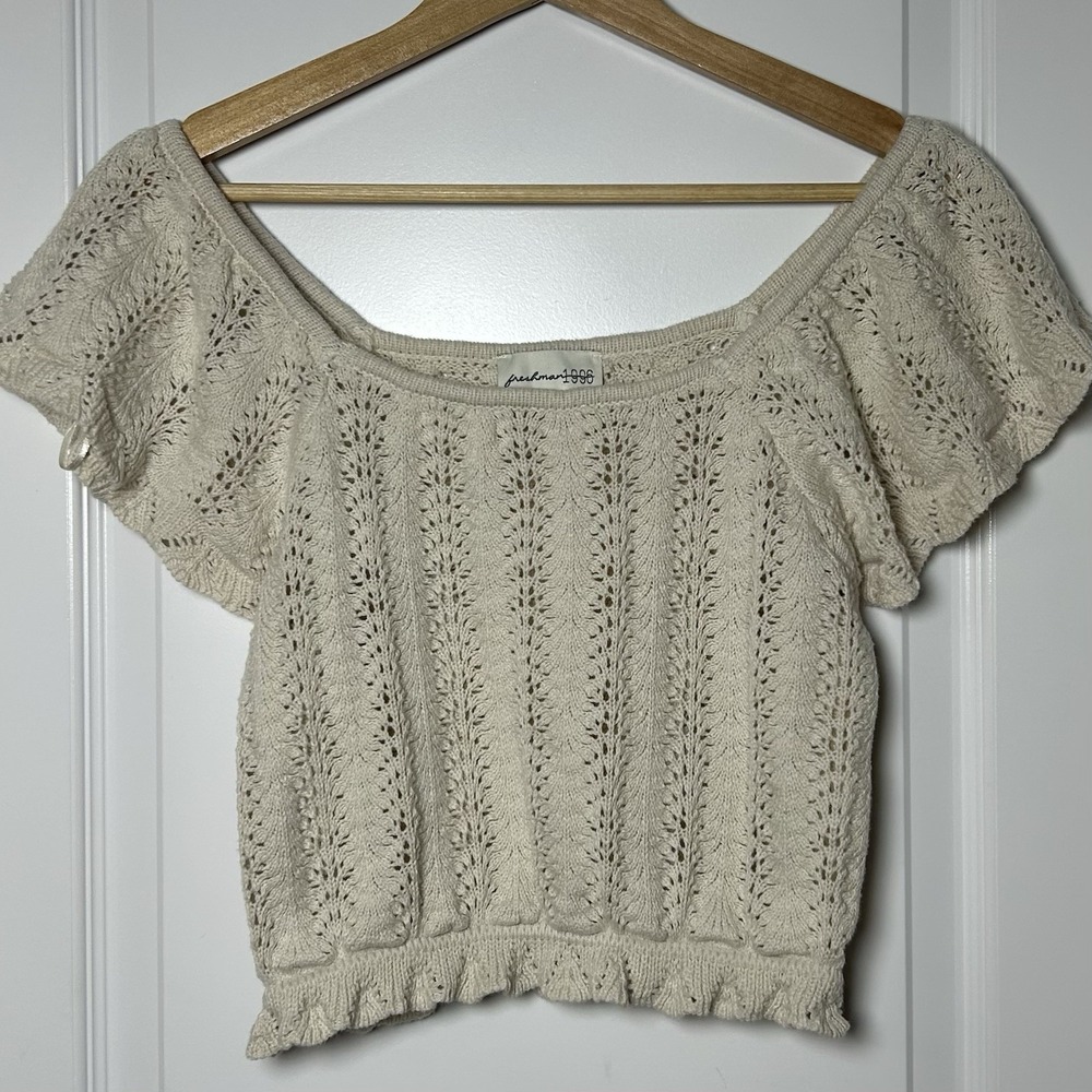 Freshman 1996โ Oatmeal Pointelle Knit Ruffle Crop Top Boho Cottagecore Style
